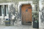 PICTURES/Tower of London/t_Nice Door.JPG